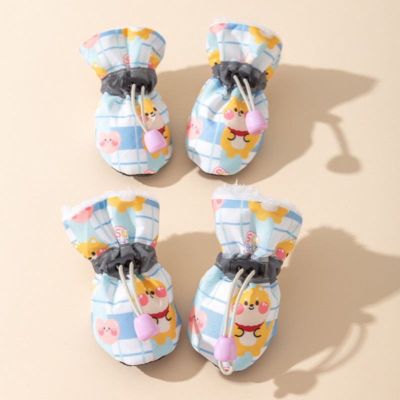 Non-Slip Pet Paw Protectors Non-Slip Pet Paw Protectors